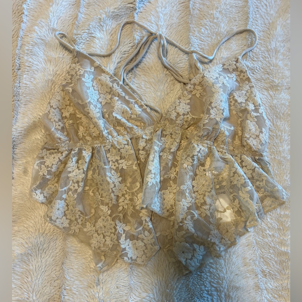 Urban outfitters crop top